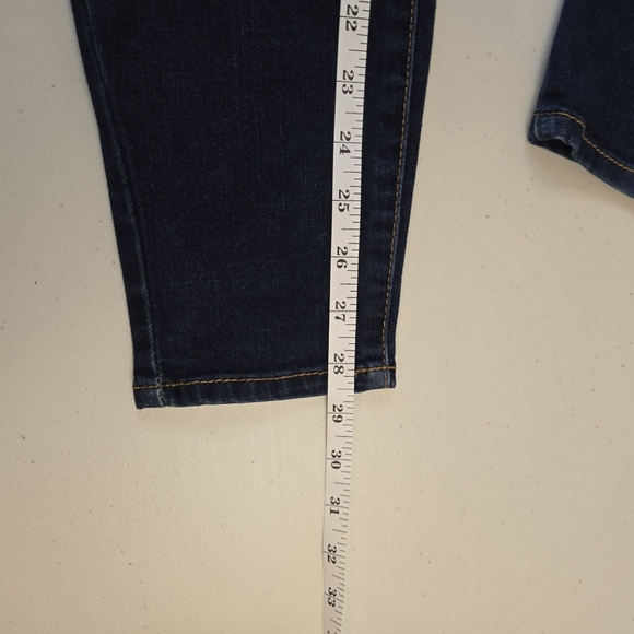 Jessica Simpson Curvy High Rise Skinny Jeans - Picture 10 of 12